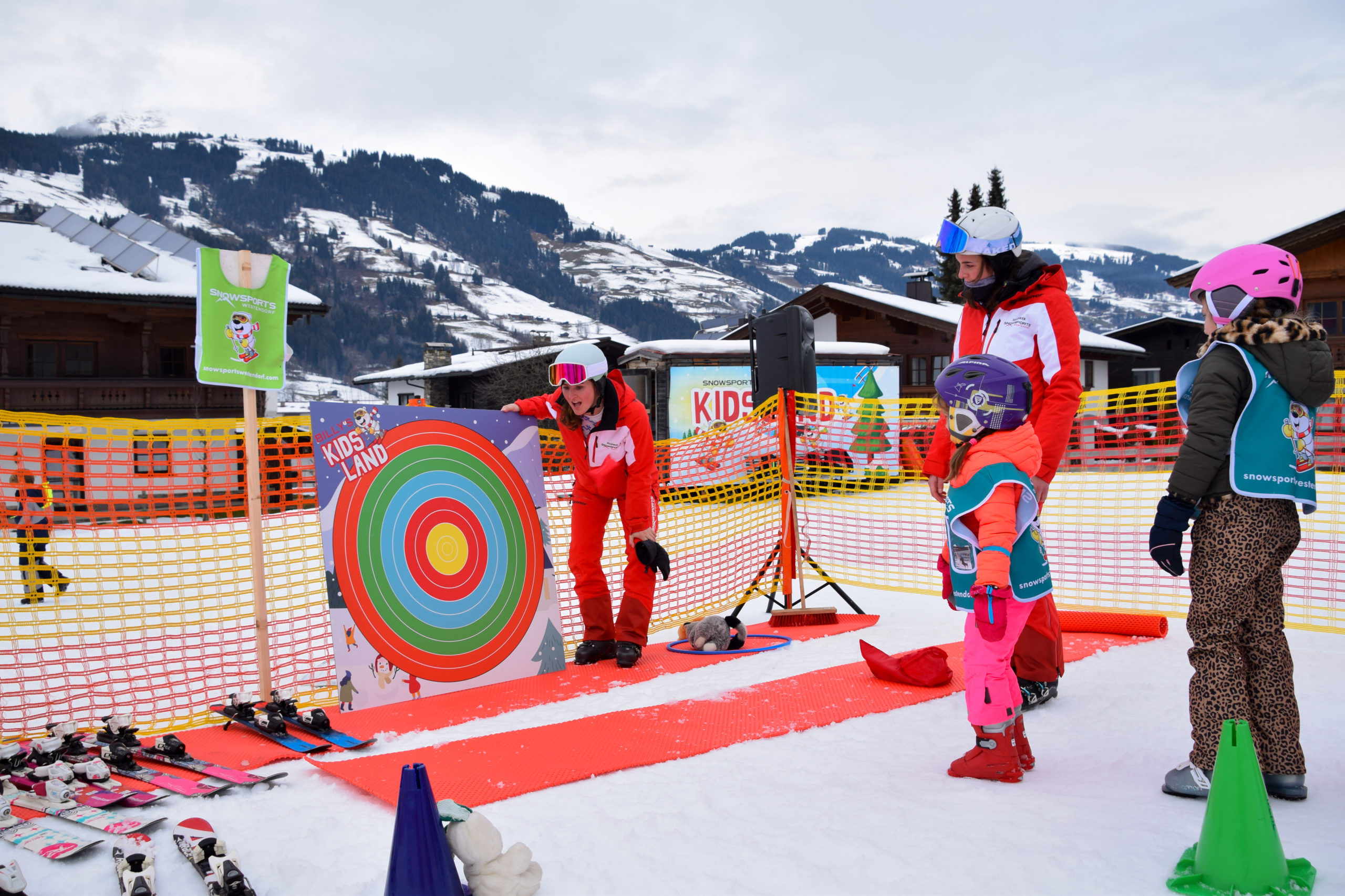 Gruppenkurse Bambini's (3,5-6 Jahre) Gruppenkurse Bambini's (3,5-6 Jahre)